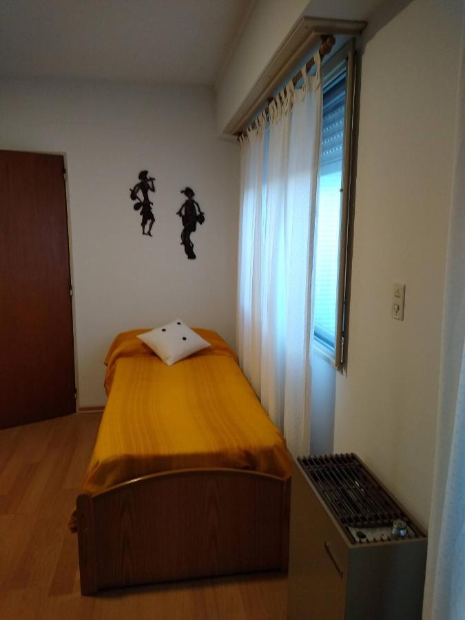 Kurmi Apartment Olavarria Bagian luar foto